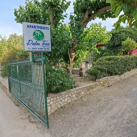 Palm-tree Lägenhet Arkoudi