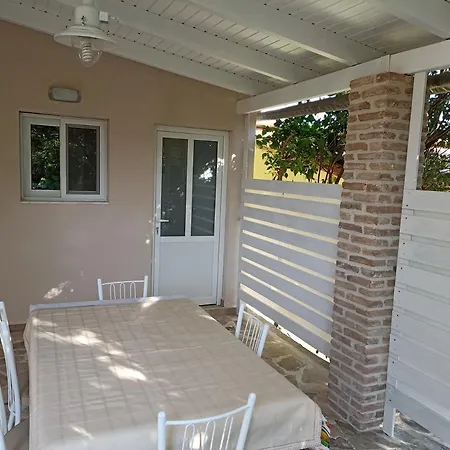 Lägenhet Palm-tree Arkoudi